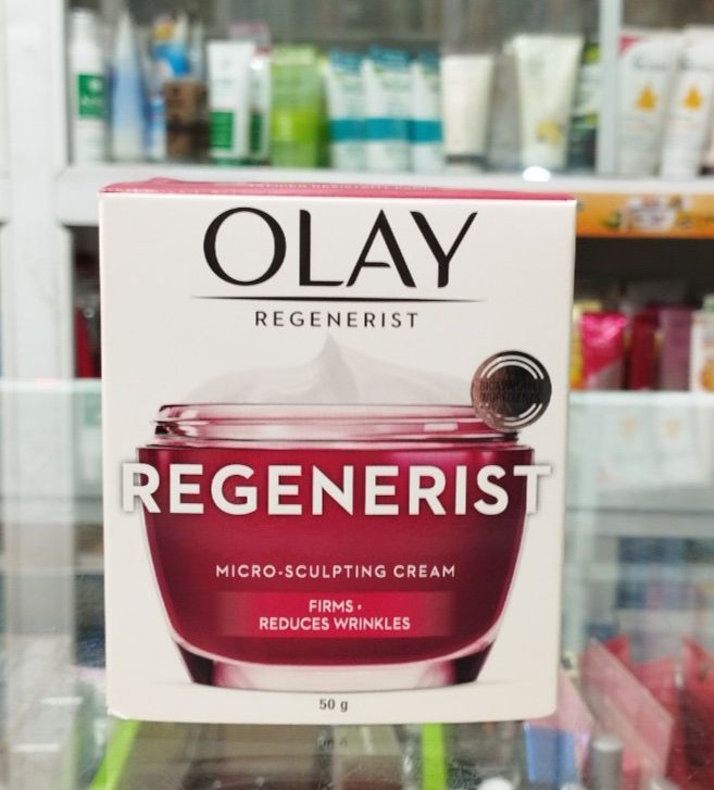 Kem dưỡng da chống lão hóa ban ngày Olay Regenerist Micro - Sculpting Cream
