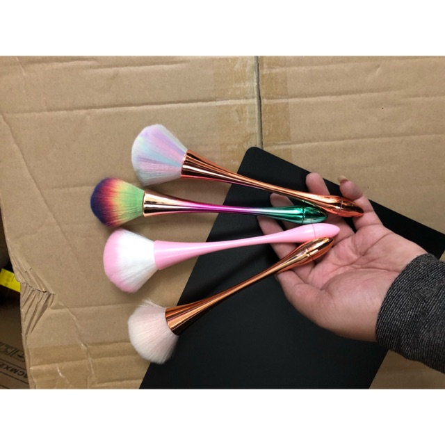 Chổi Phủi Bụi Nail , Cọ Phủi Bụi Nail Cán Dài