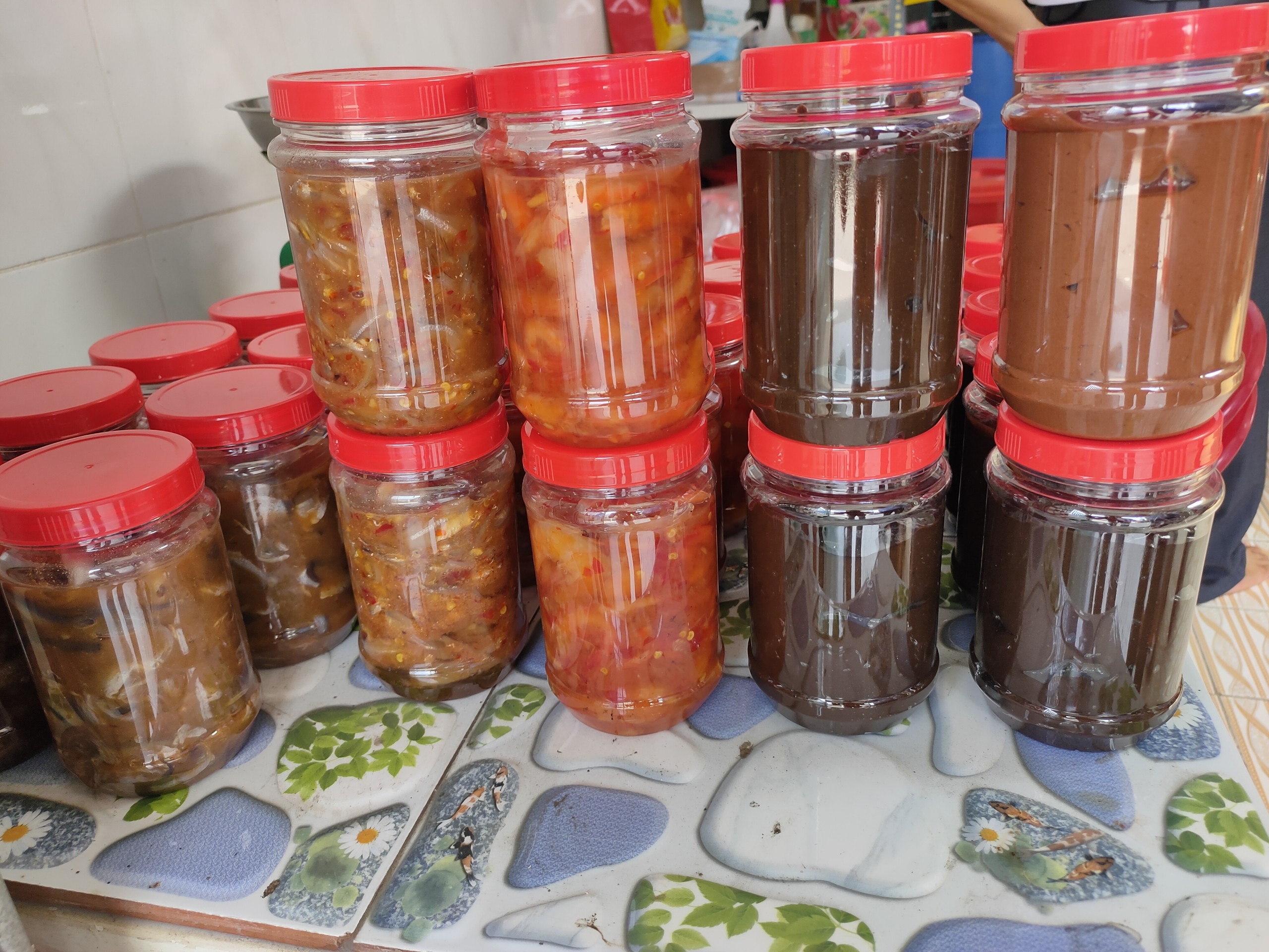 ĐẶC SẢN MẮM TÔM CHUA MIỀN HẠ CẦN GIUỘC