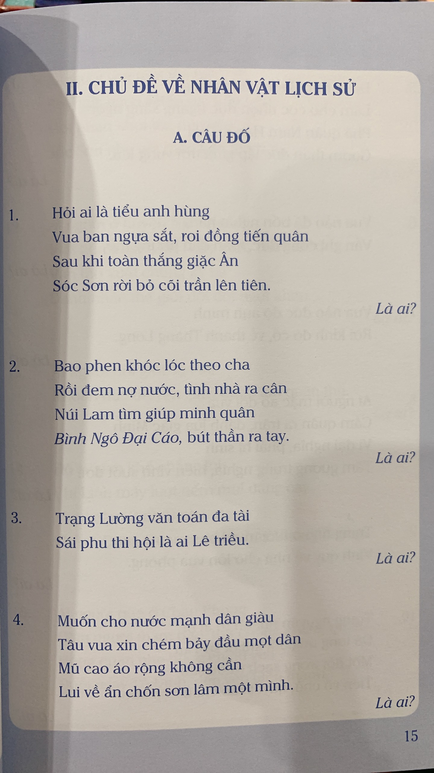 Sách - Câu đố luyện trí thông minh