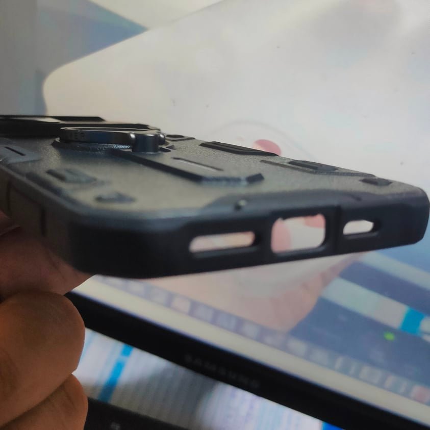 <>Ốp Lưng Cho Iphone 13 Pro Max Bảo Vệ Camera Hiệu Nillkin Camshield Armor