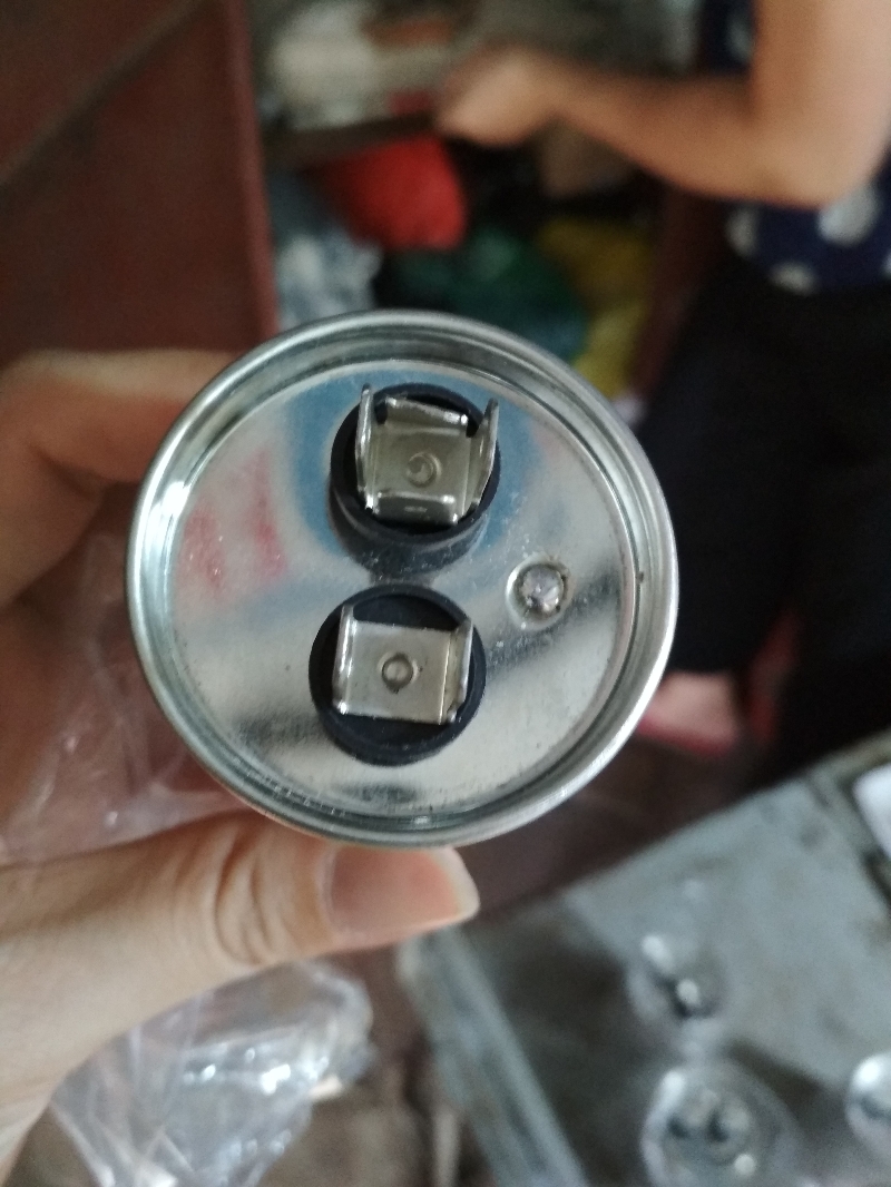 Tụ Đứng 25m - 450V