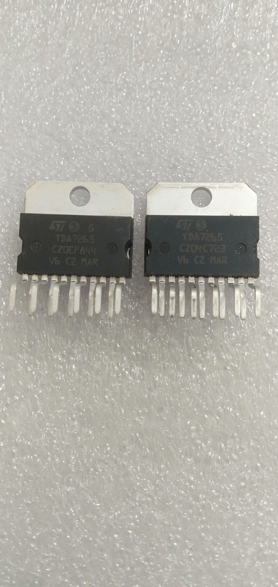 IC Công suất TDA7265