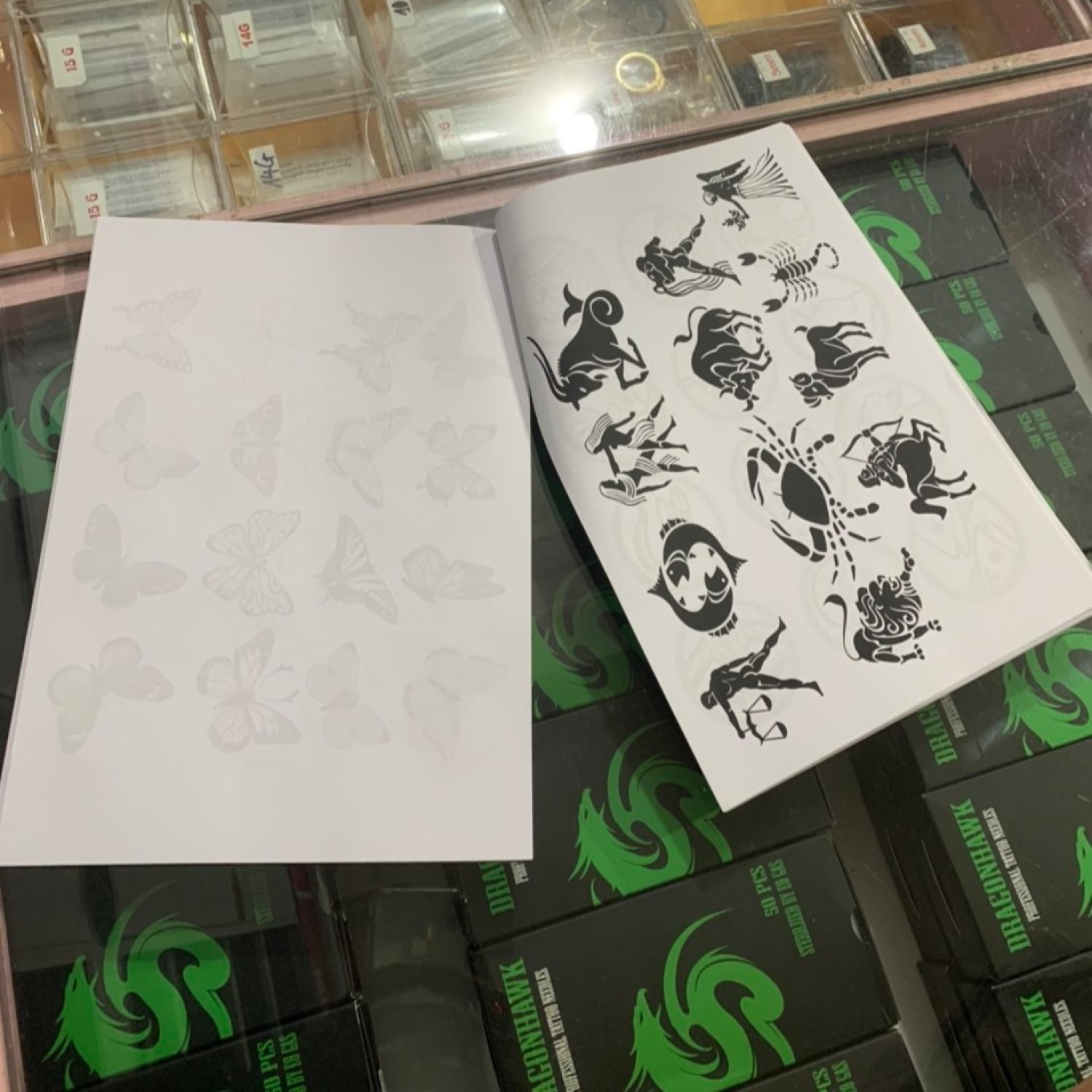 Set 109 tơ` hình xăm mẫu mini ( 900 ~ 1000 hình )