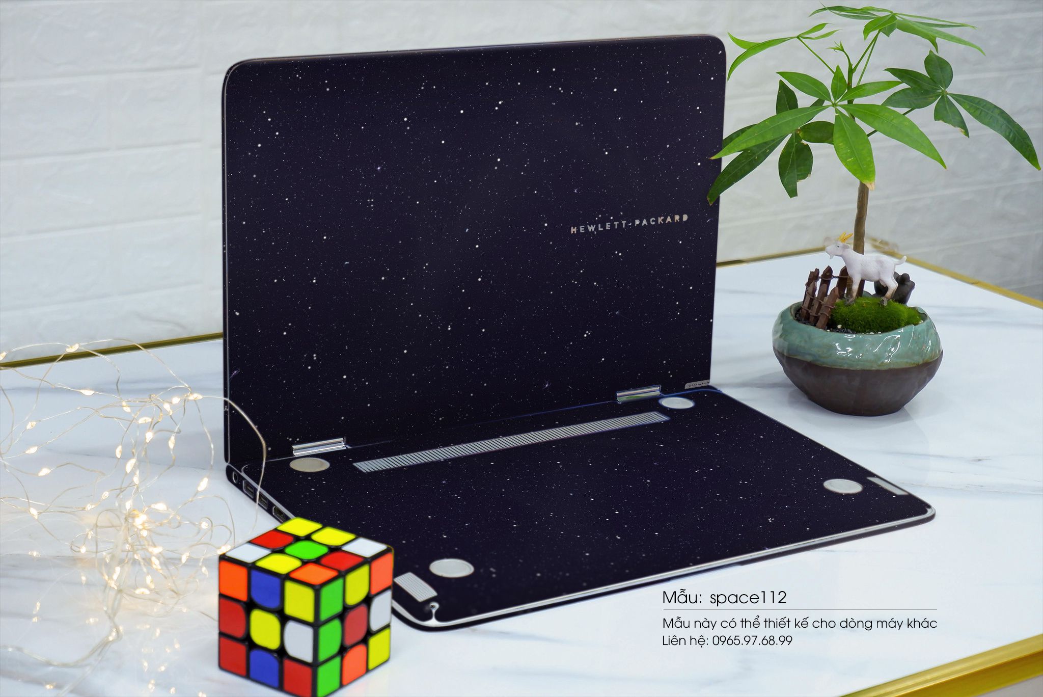 Decal Skin dán Macbook, laptop mẫu không gian (inbox mã máy cho shop)
