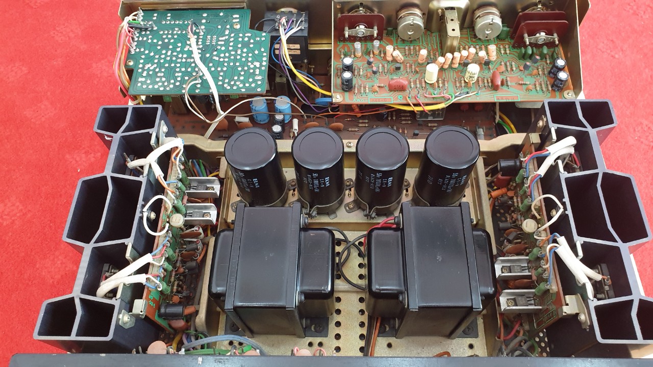 Amply Pioneer SA 8800II