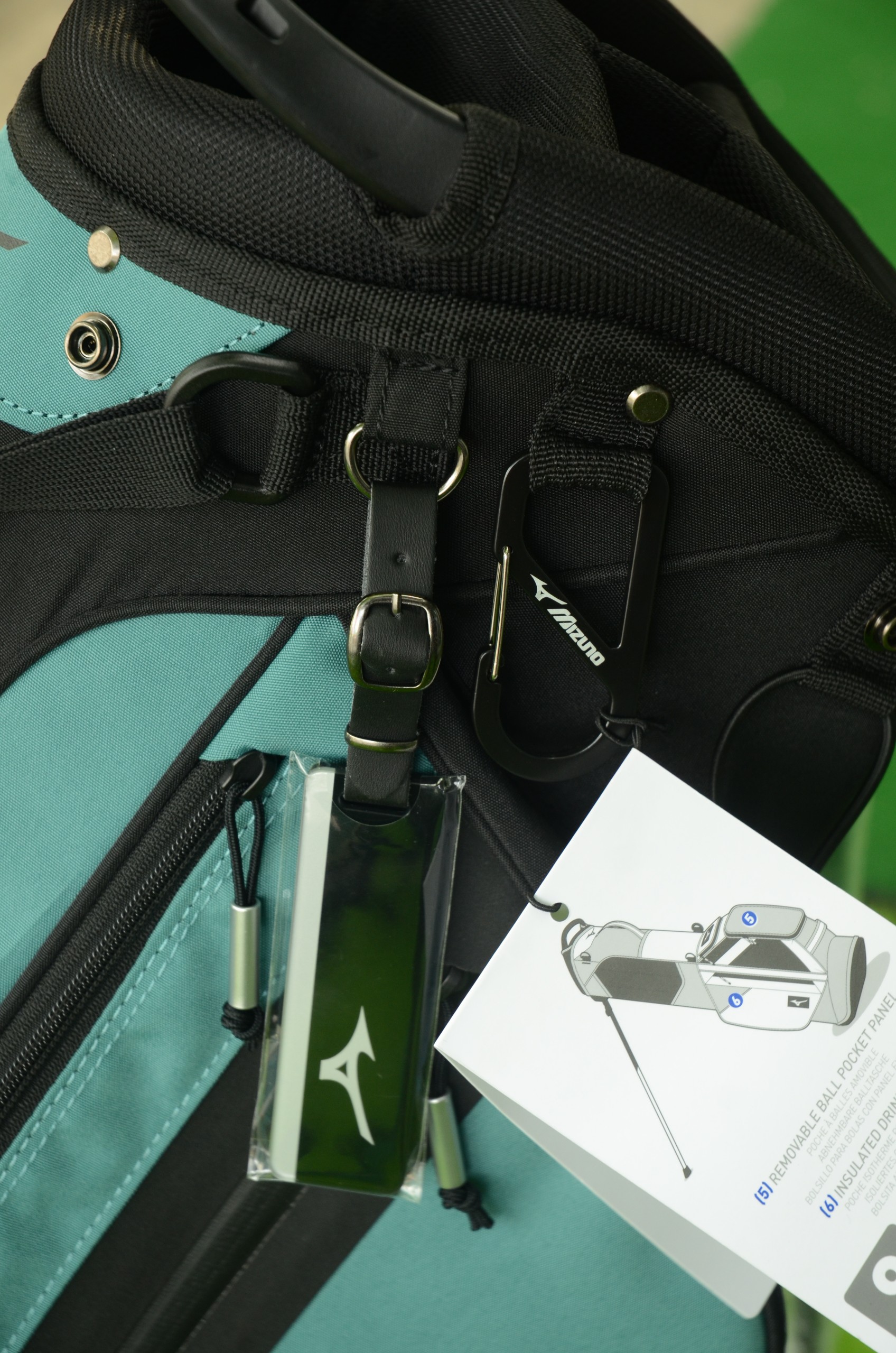 BR-D3 (Stand Bag 4 - Way Cuff)