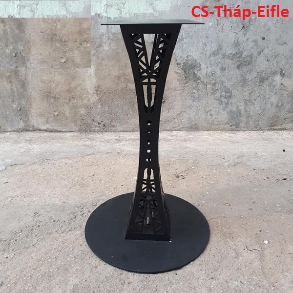 Chân bàn sắt hình tháp Eiffle