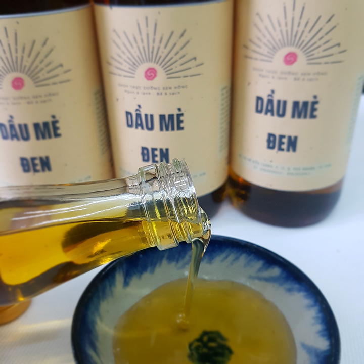 Dầu mè rang nguyên chất (500ml) - Thực dưỡng Sen Hồng