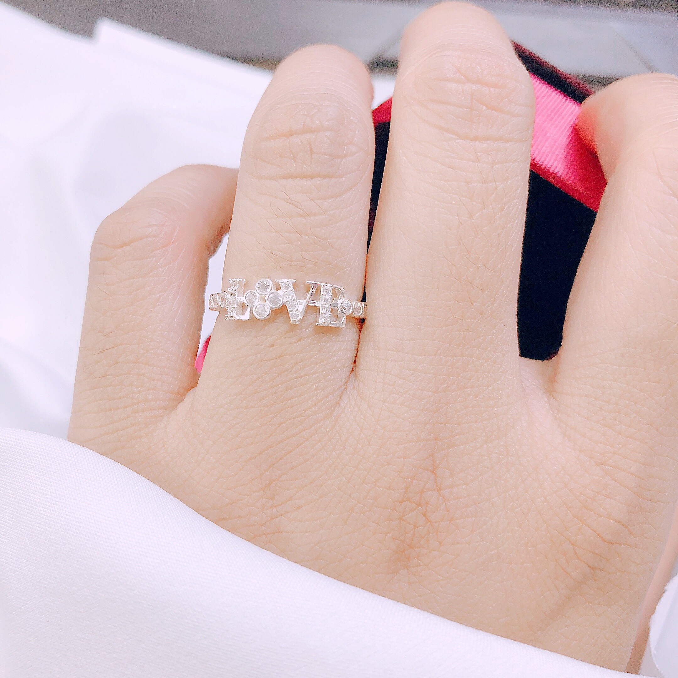 Nhẫn bạc khắc chữ love - JQN gian hàng chính hãng cam kết bạc chuẩn, chất lượng không lo đen xỉn
