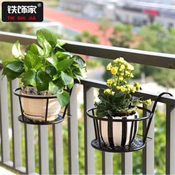 [HCM]Kệ treo hoa ban công đẹp