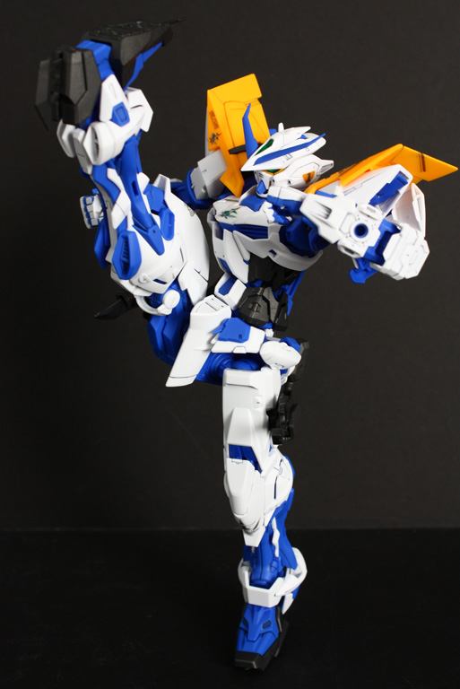 Mô hình Gundam Bandai MG Gundam Astray Blue Frame Second L
