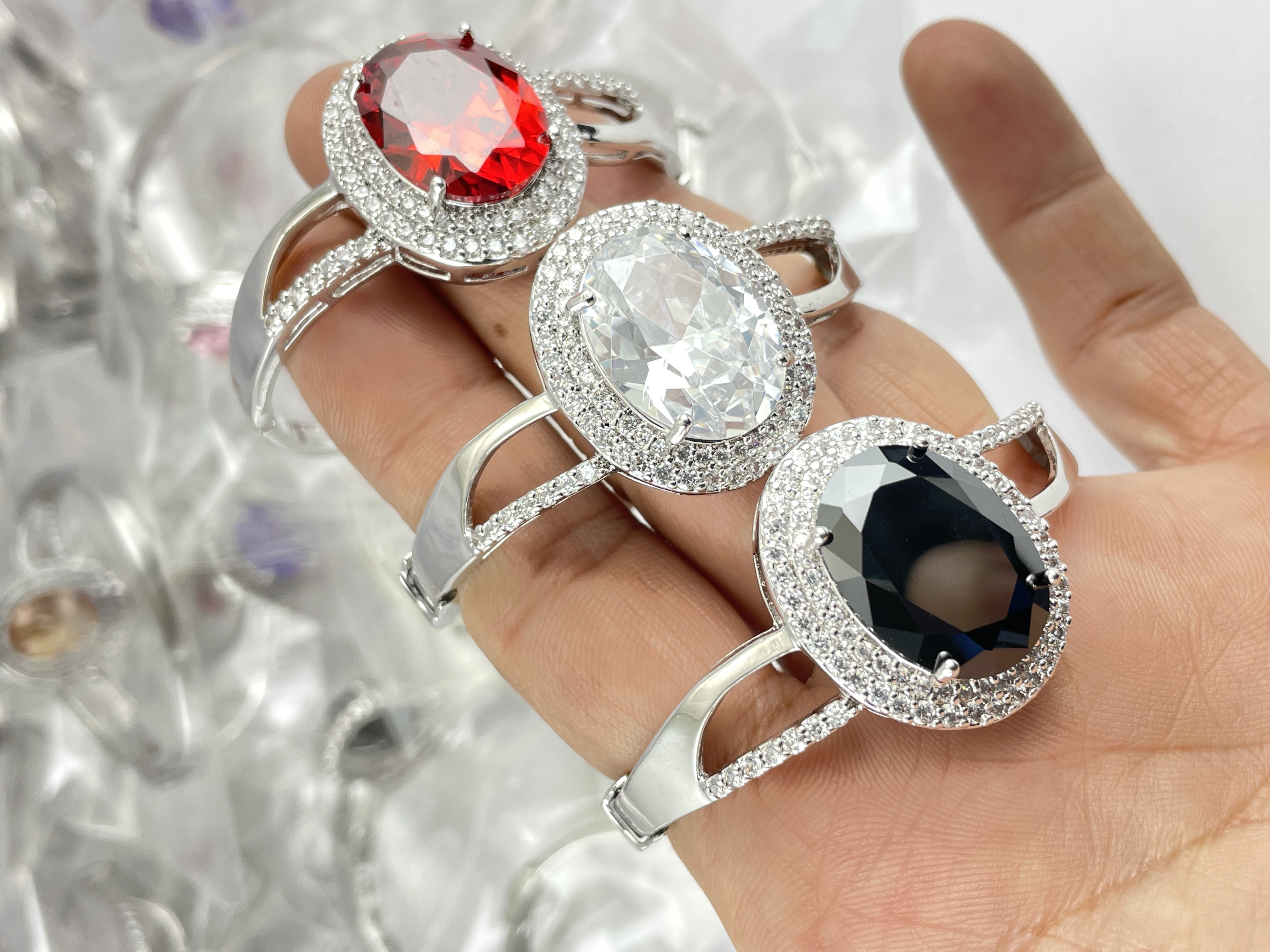 [HCM]VÒNG TAY NỮ MẠ VÀNG 18K CAO CẤP