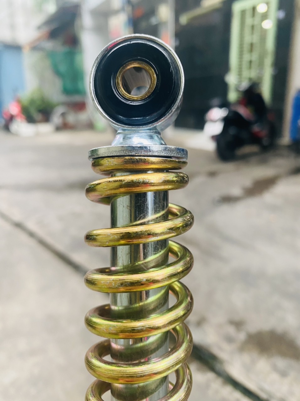 PHUỘC TRƯỚC GIÒ GÀ XE CUB 81