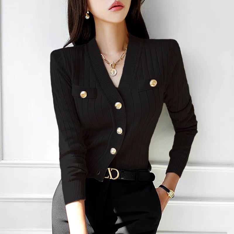 Áo len tăm cổ V hàng QC siêu xinh