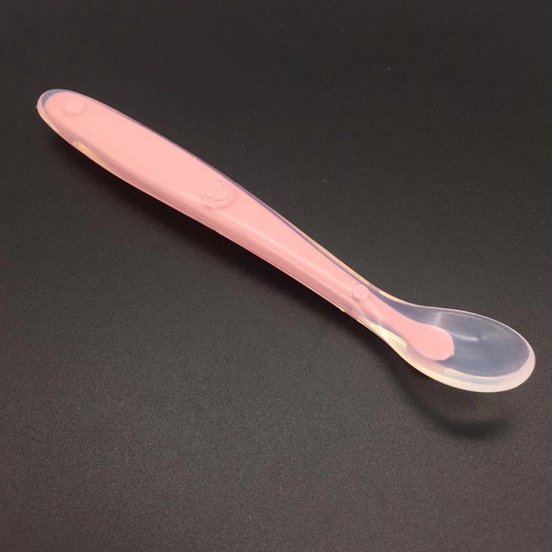 Thìa silicone siêu mềm cho bé tập ăn dặm