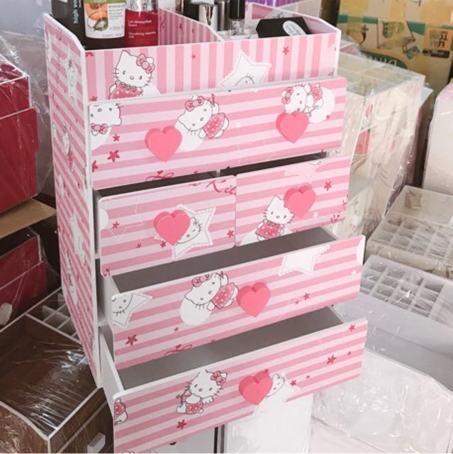 Kệ Đựng Mỹ Phẩm 5 Tầng Kitty nút trái tim