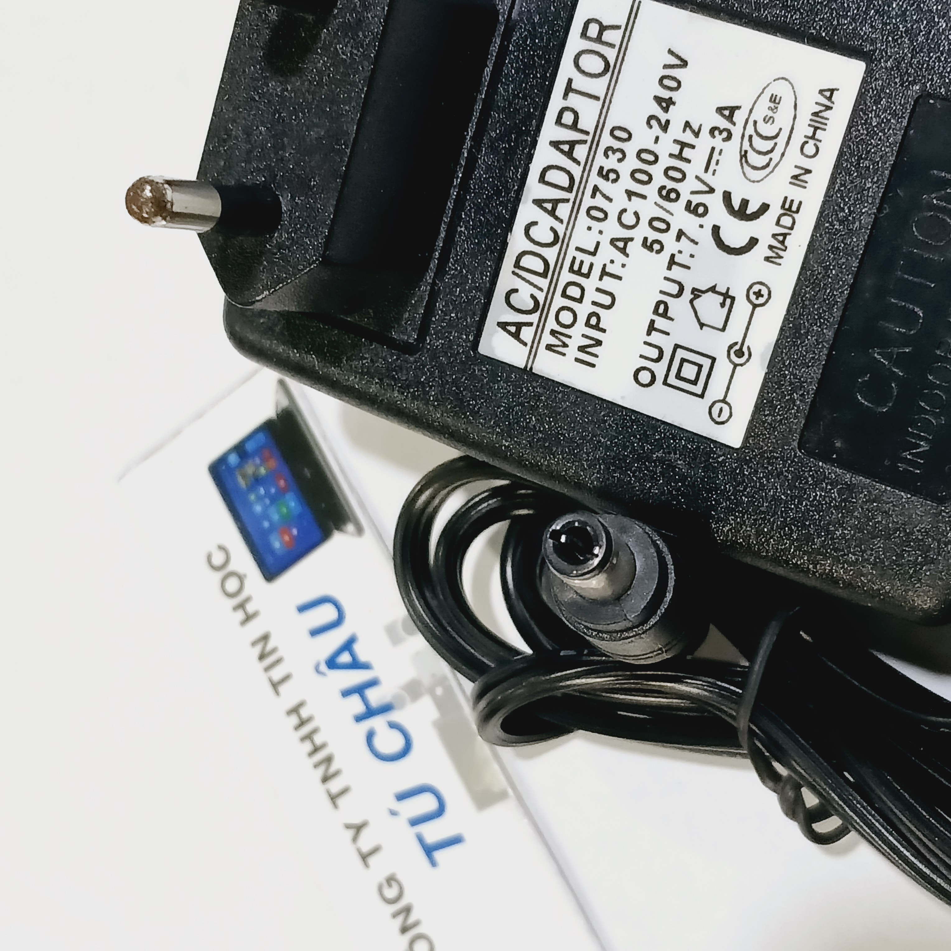 Adapter DC 7.5V - 1A  /  7.5V - 2A  / 7.5V - 3A ( Đầu cắm 5.5mm x 2.1mm)