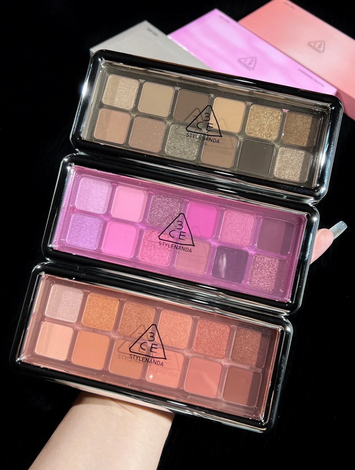 Phấn Mắt 12 Ô 3CE New Take Eyeshadow Palette (Motion Frame - Raw Neutrals - Creative Filter)