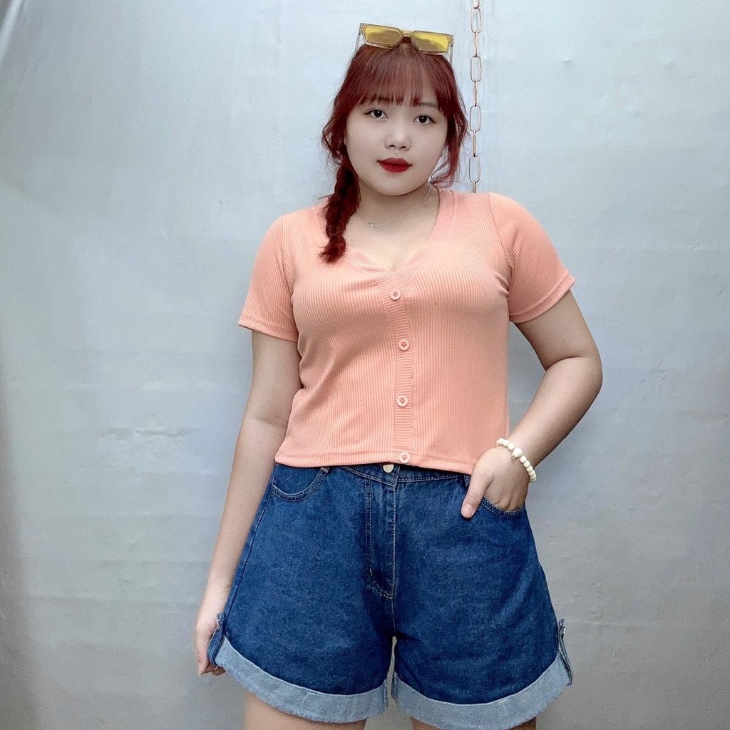 Áo croptop cổ tim nút trang trí, from dễ thương bigsize bán chạy-G38