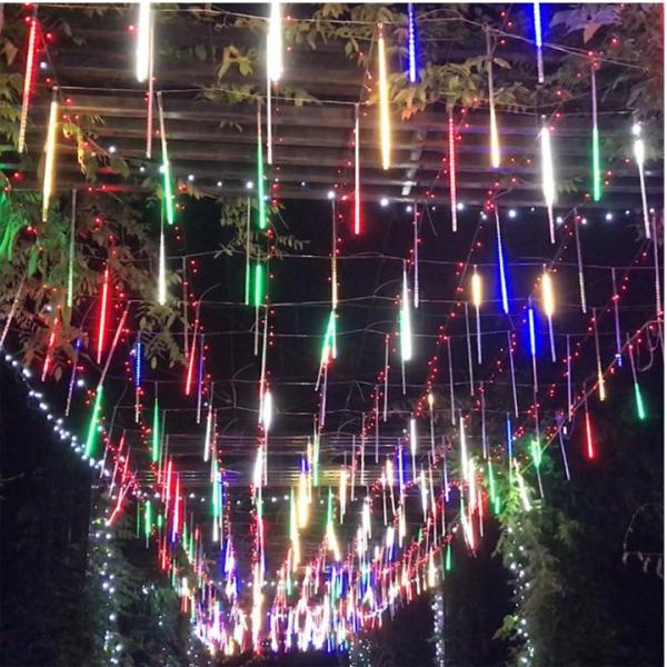 Bảng giá tops Đèn LED Sao Băng 8 Ống Trang Trí màu RGB
