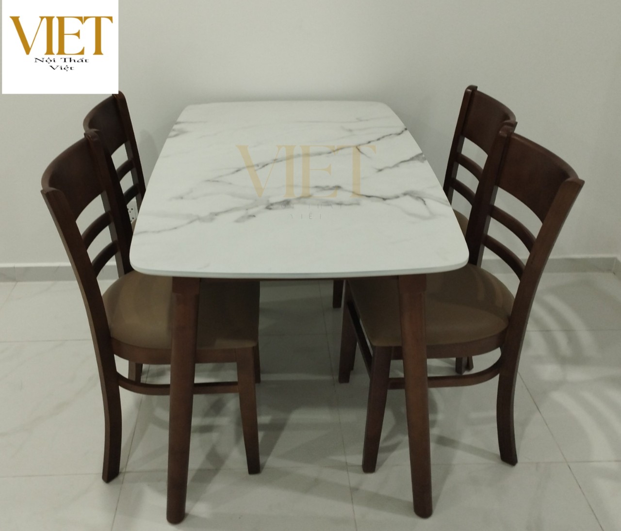 BỘ BÀN ĂN DÃ ĐÁ HIỆN ĐẠI ( 1 BÀN + 4 GHẾ )