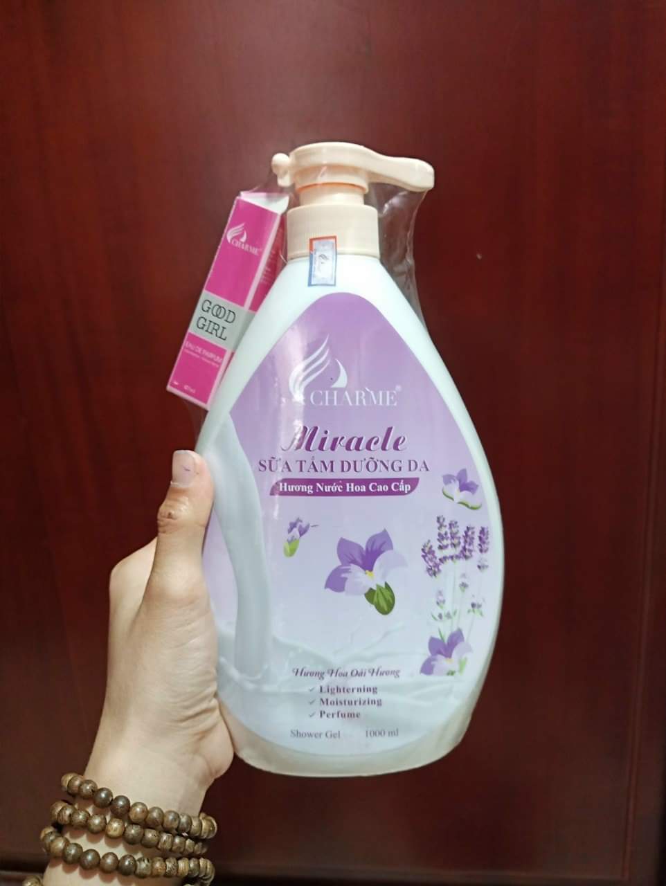 [ không tặng kèm nước hoa mini] SỮA TẮM DƯỠNG DA HƯƠNG NƯỚC HOA 1000ML