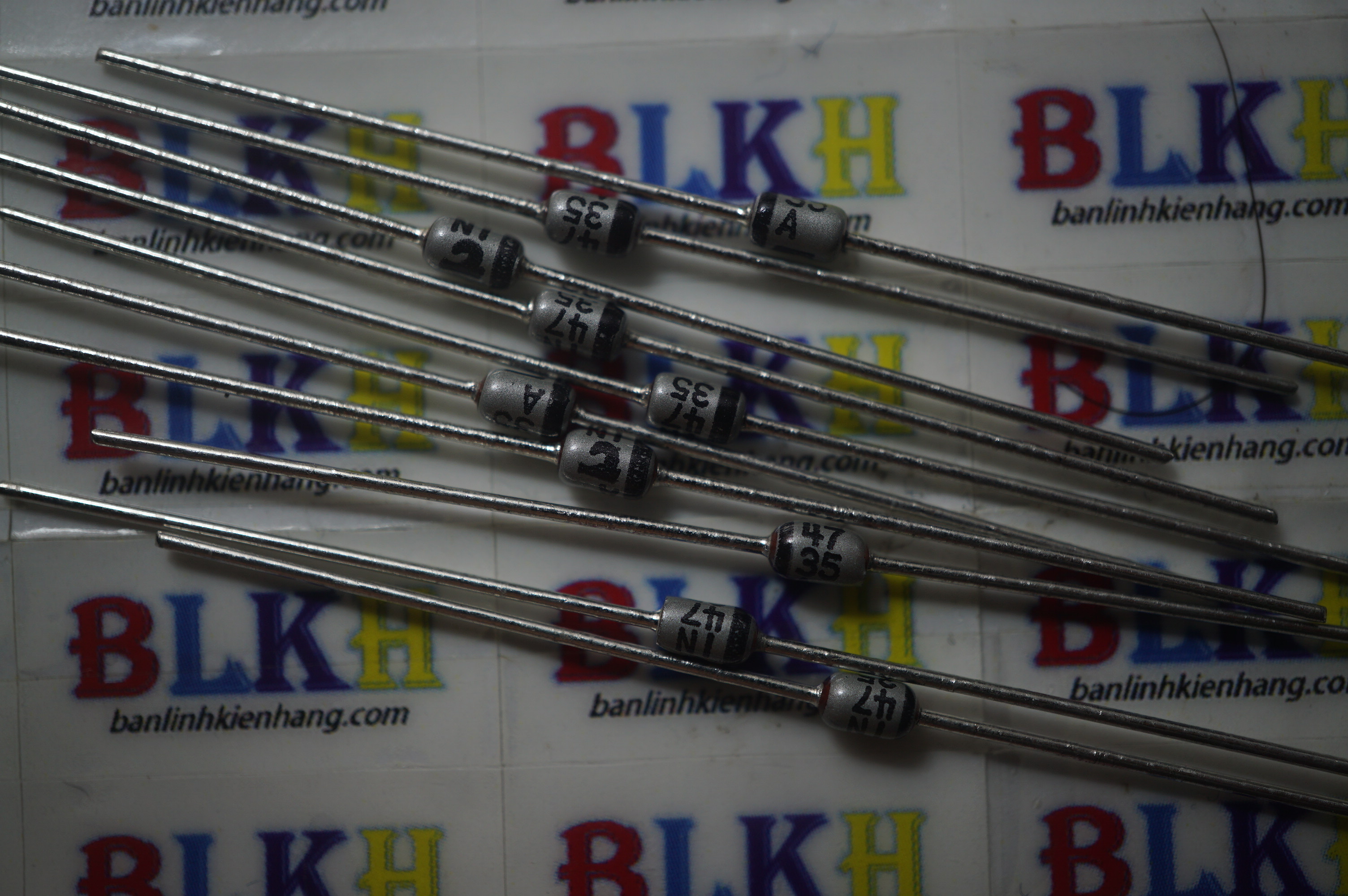 20 diode zener 1n4735 6.2v chính hãng vishay