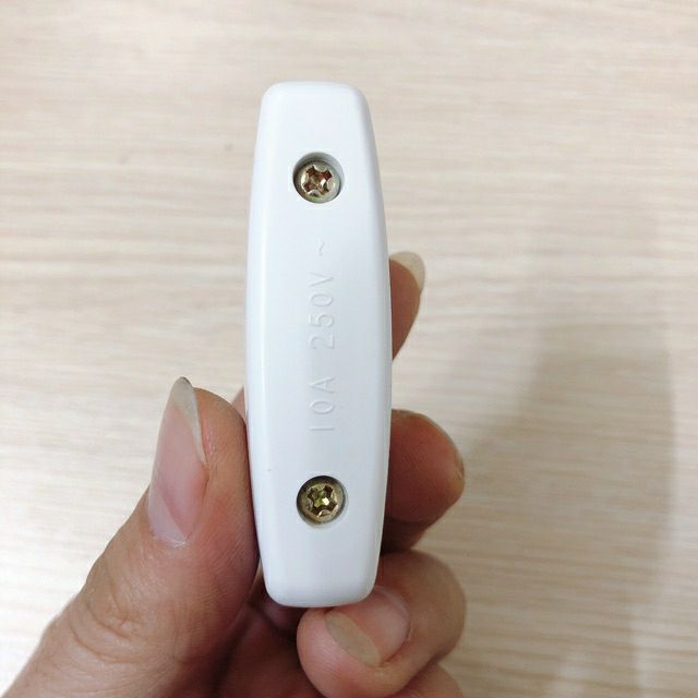 Công tắc quả nhót LIOA