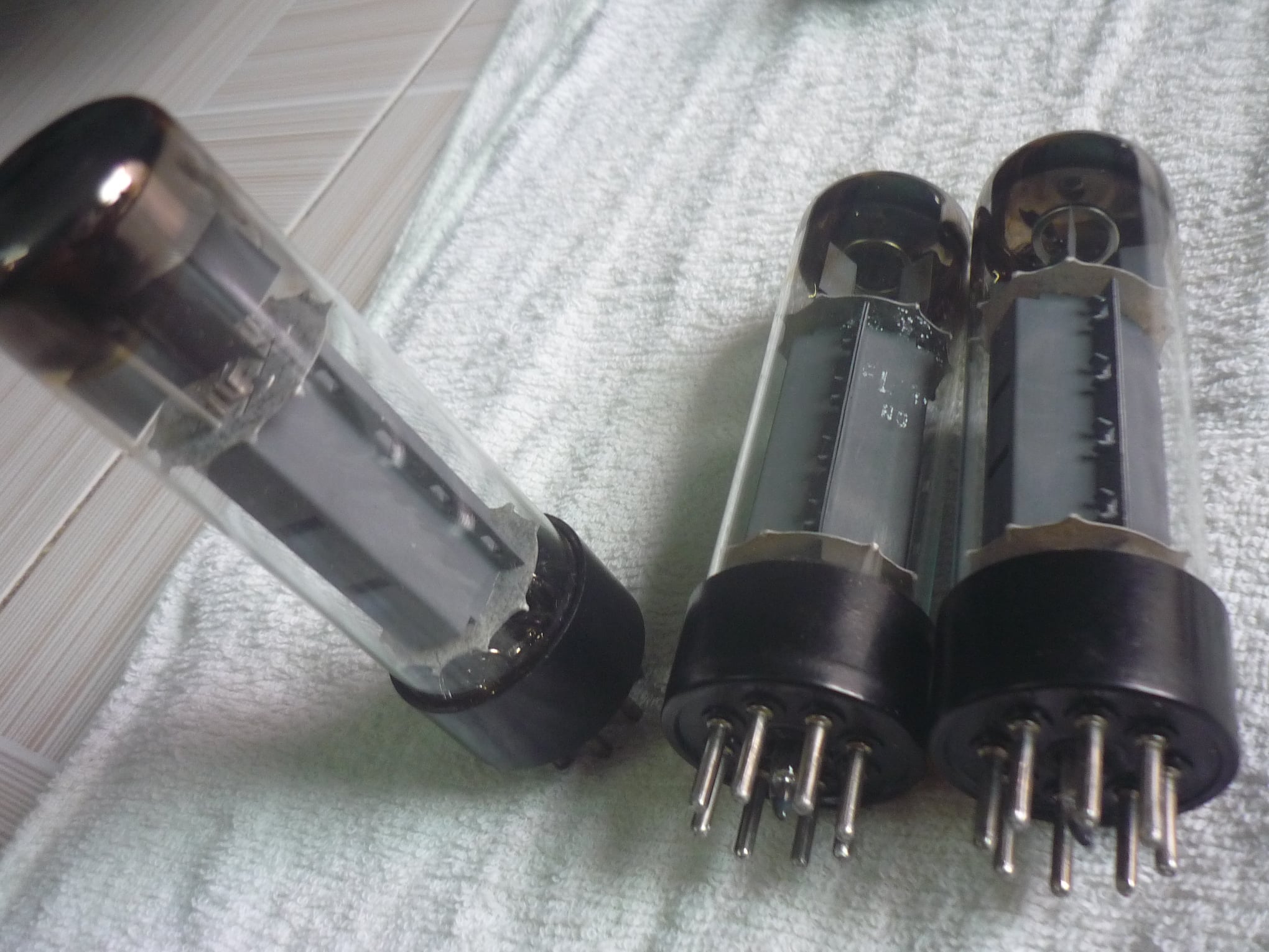 Bóng đèn EL34 (Hàng của Đức RFT)