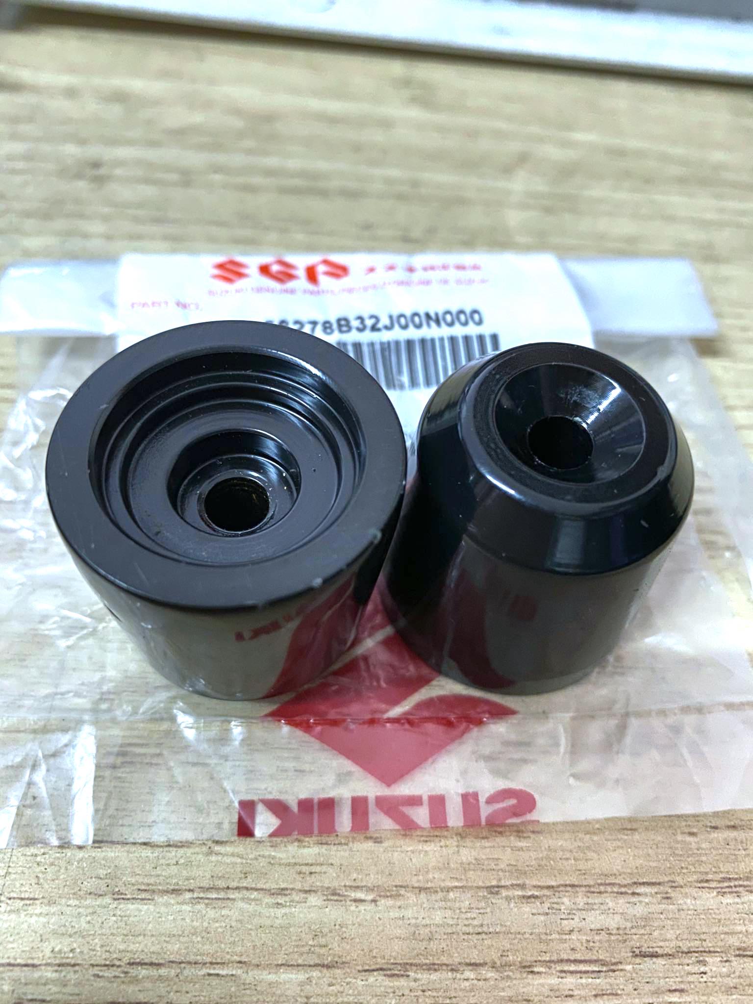 Gù tay cầm xe Satria/ Raider fi chính hãng Suzuki - 1 CỤC