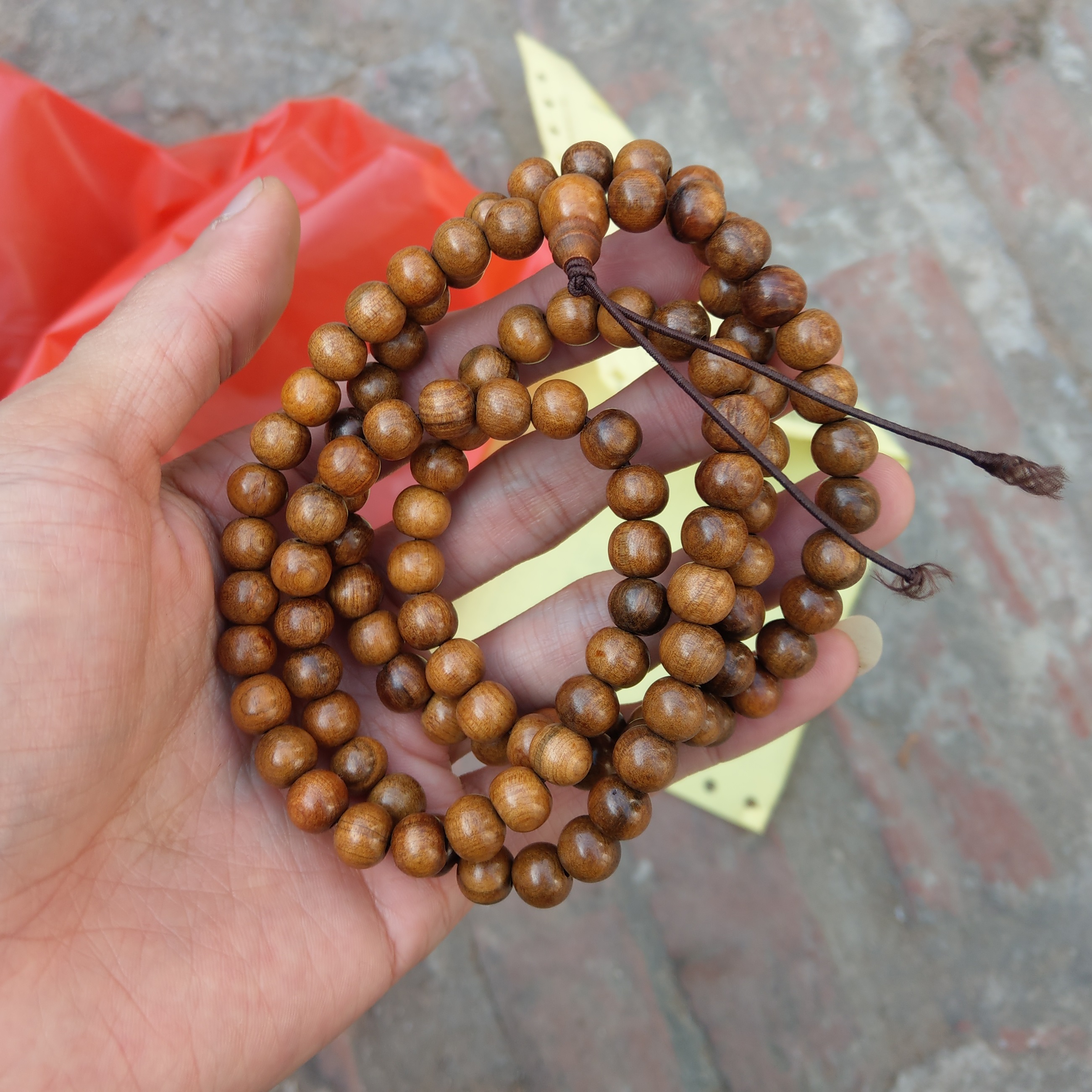 Tràng 108 Hạt - Gỗ Bách Xanh - Size 12mm