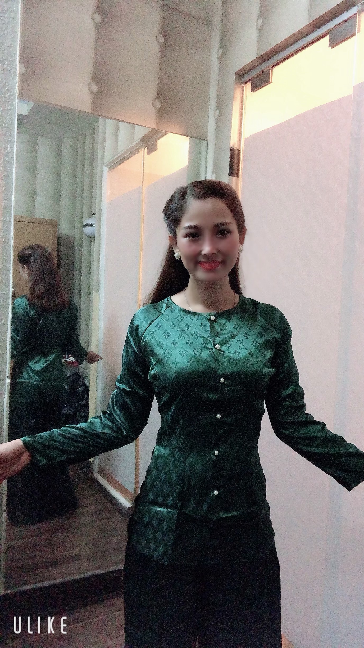 SÉT ÁO BÀ BA GẤM L*V (KÈM QUẦN )