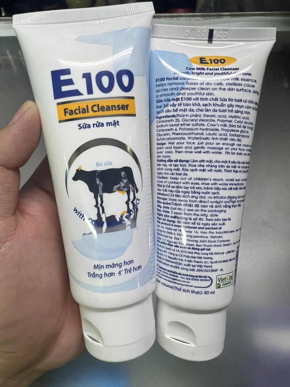 Sữa rửa mặt E100 Sữa bò tươi Dưỡng trắng 80ml