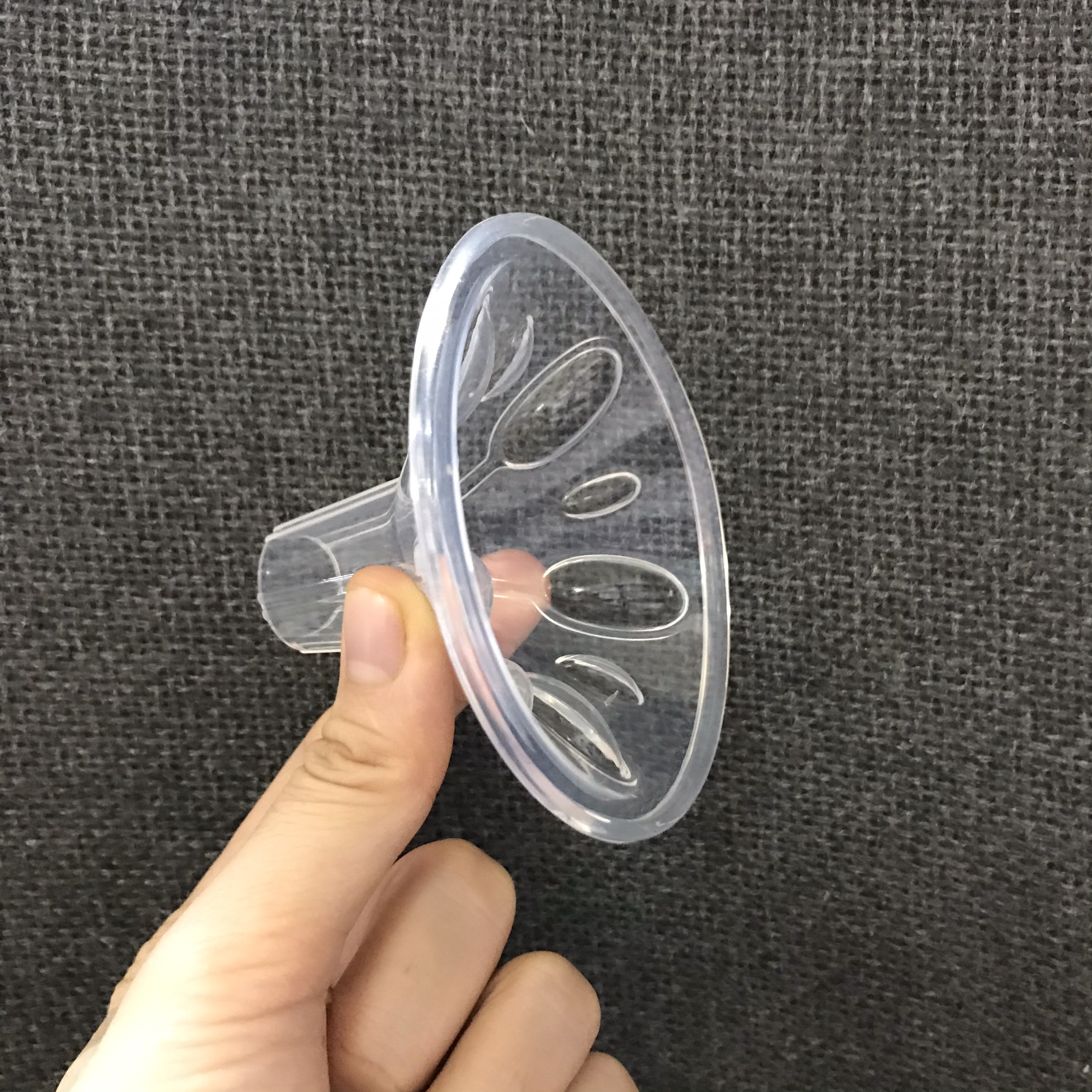 💘𝑺𝑰𝑬̂𝑼 𝑲𝑯𝑼𝒀𝑬̂́𝑵 𝑴𝑨̣𝑰💘 Phễu Massage Silicon Spectra