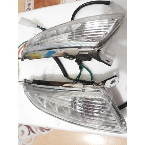 Bộ xi nhan trước Xe Máy Điện Vespa