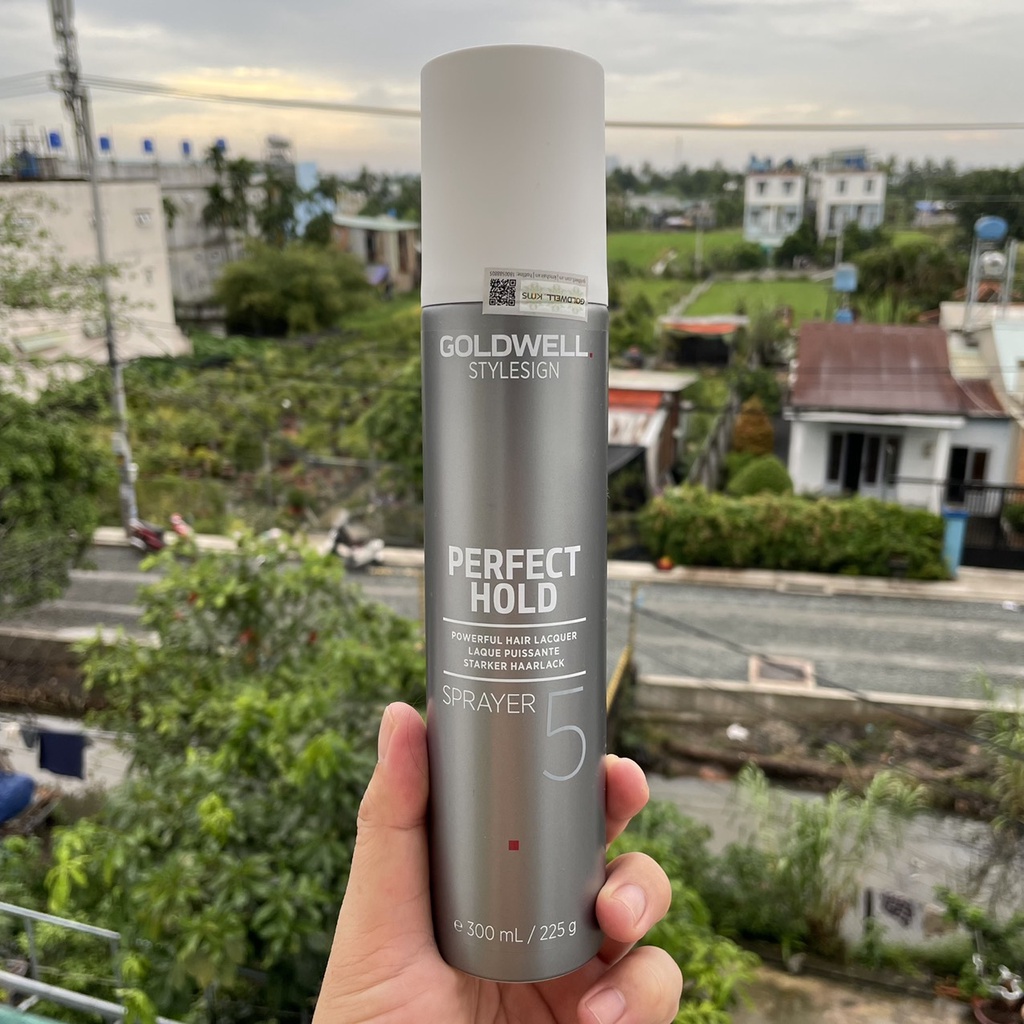 Keo xịt tóc Goldwell Sprayer 5 Perfect Hold 300ml