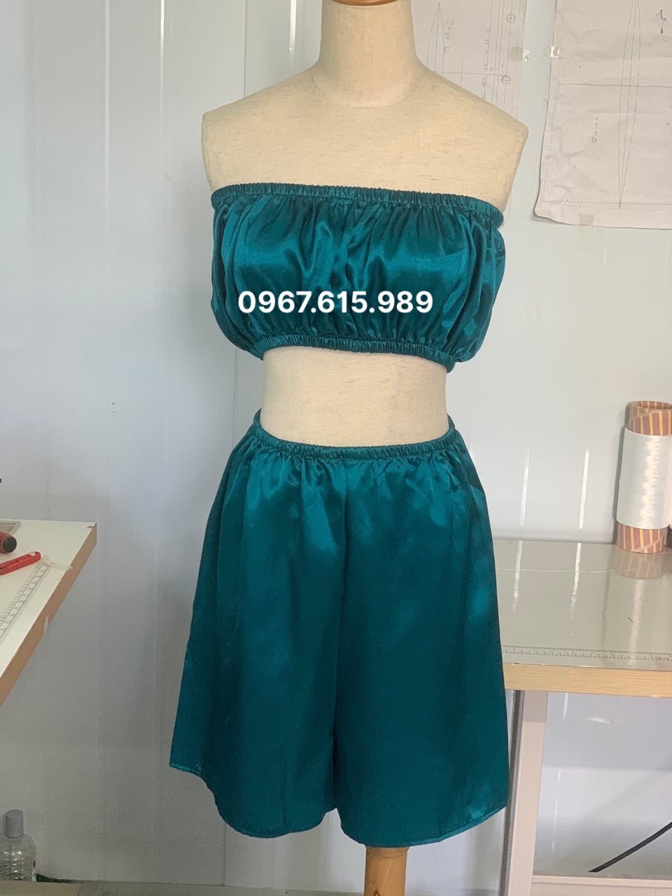 Bộ đồ mặc giảm béo, tắm trắng, massage cho khách spa