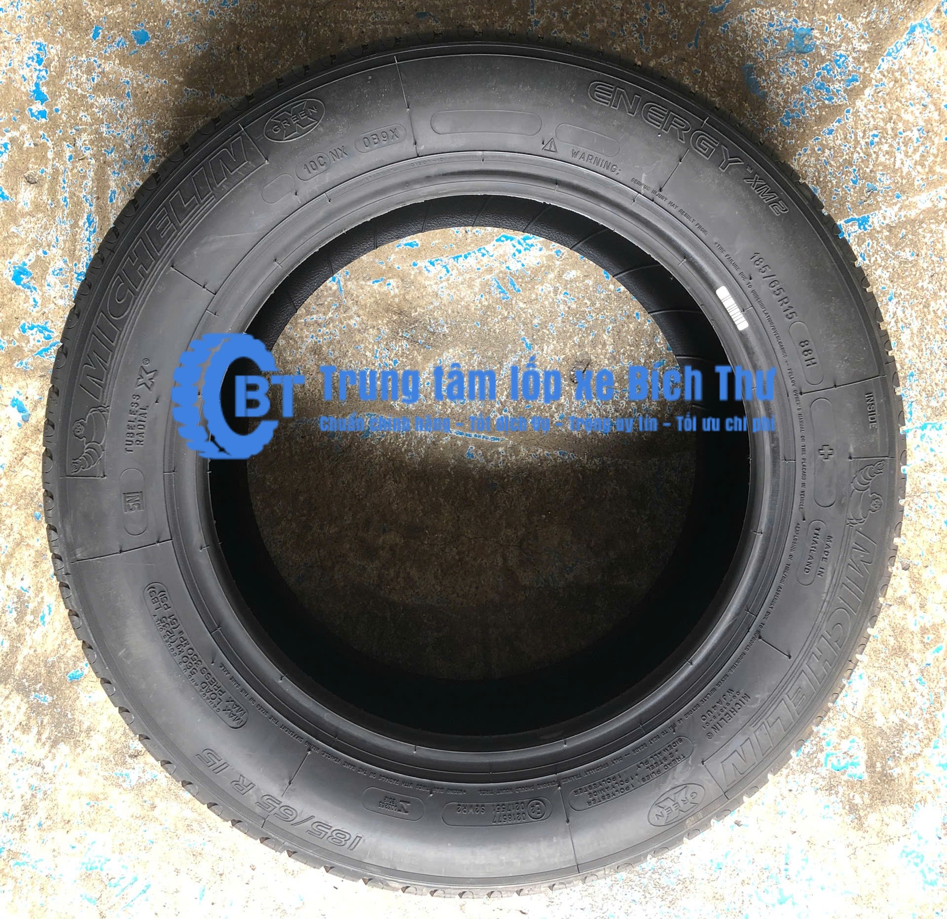 Lốp Michelin 185/65R15 XM2+