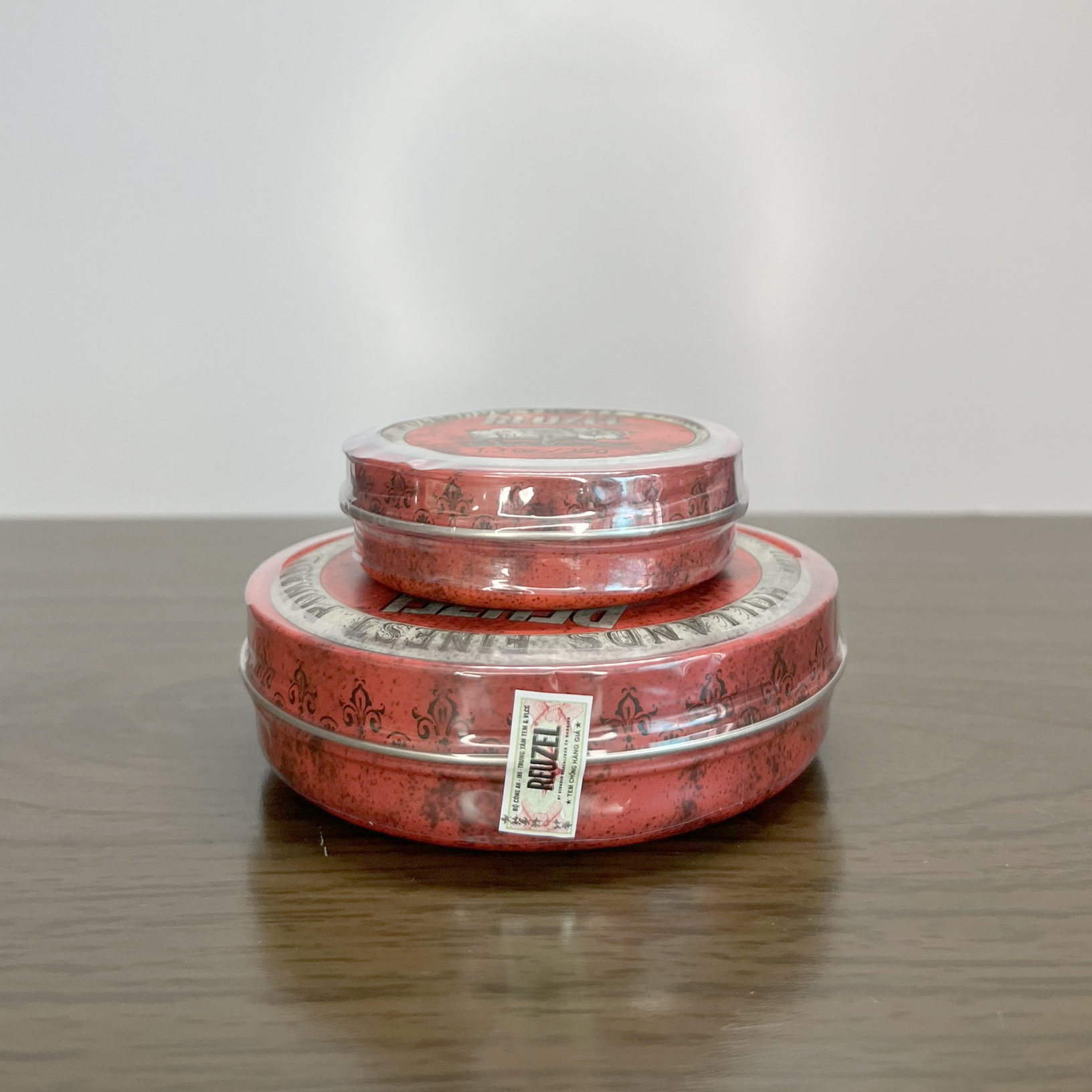 Sáp Vuốt Tóc Reuzel Red Pomade 35g/113g