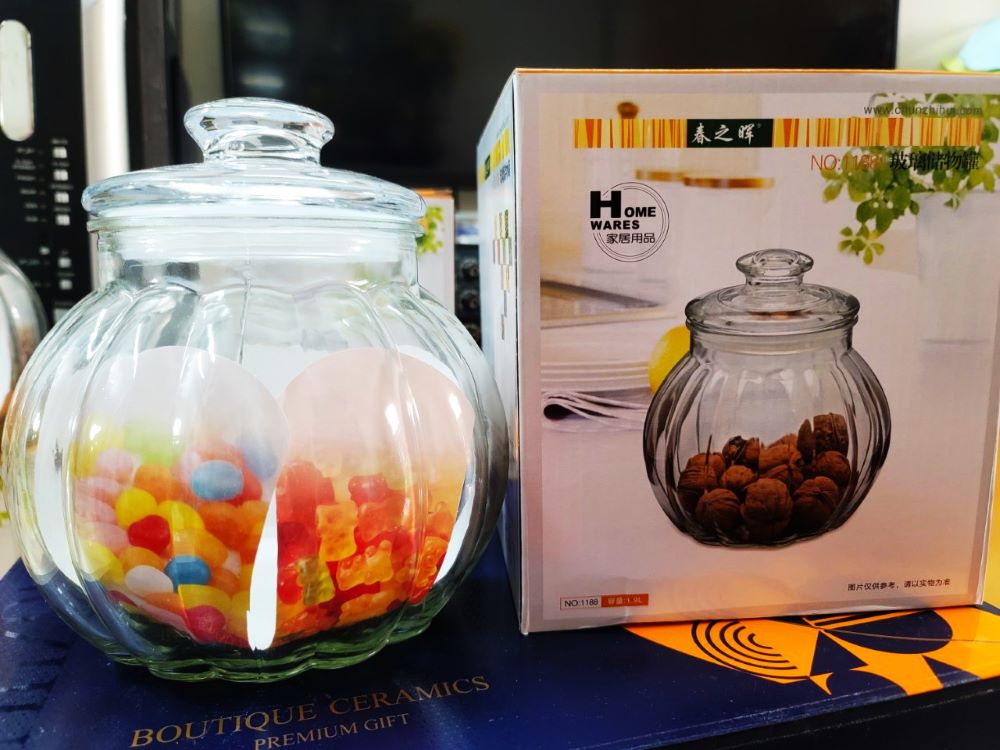 Lọ Thủy Tinh Hình Bí Đỏ, nắp có giăng (750ml - 1300ML - 2000ML)