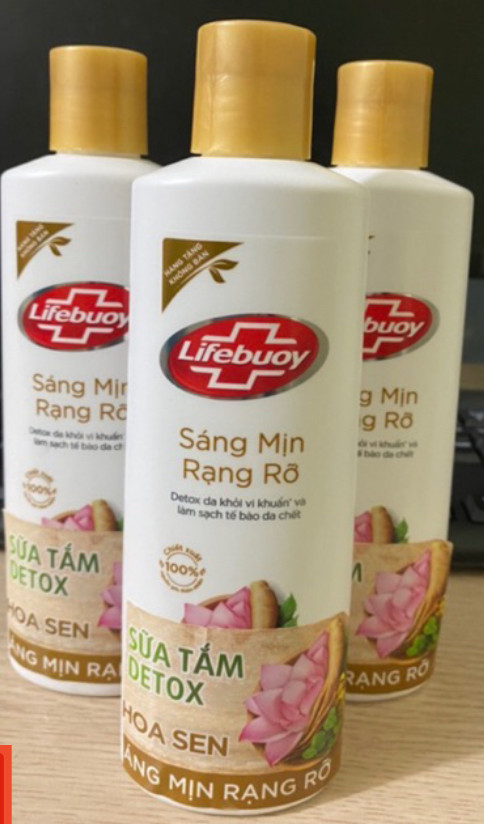 COMBO 2 CHAI SỮA TẮM THẢO DƯỢC HOA SEN 200G