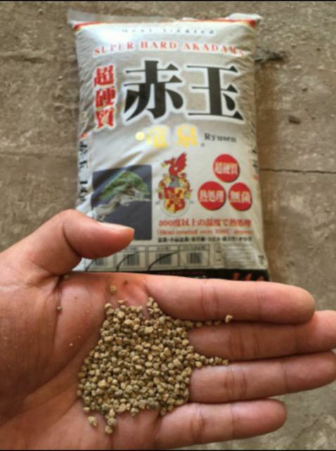 Đất nền Akadama, đất sét nhật ( bán lẻ 1kg)