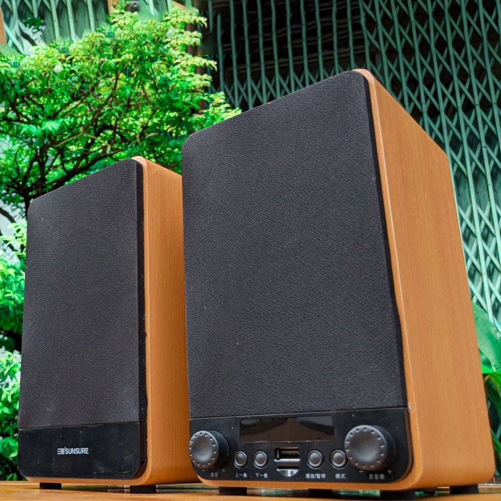 Loa Vi Tính Sunsure M60 - Loa 2.0 Vỏ Gỗ Cực Đẹp - Công Suất 40W, Âm Thanh Trầm Ấm, Chân Thực - Chỉnh Âm Thanh Ngay Trên Loa - Đầy Đủ Kết Nối Bluetooth, Av, Usb, Sd Card - Bảo Hành 12 Tháng