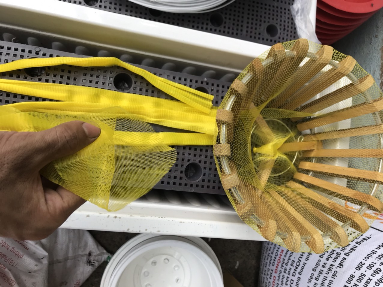 Lưới lót chậu lan 5 cái 30cm