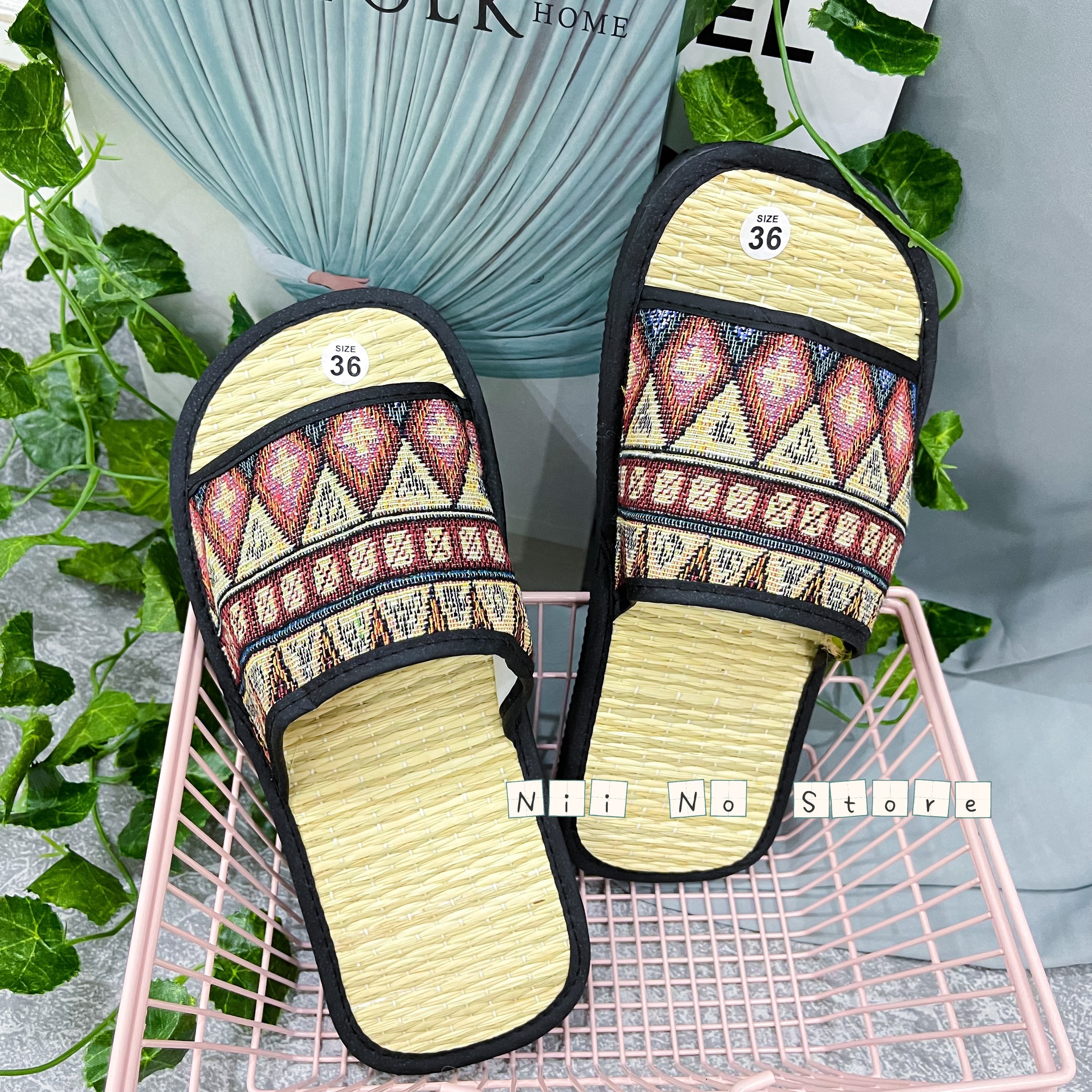 Dép chiếu quai ngang họa tiết thổ cẩm