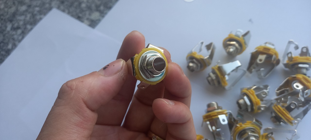 Jack 6 ly 6.5/6.35mm cái Stereo gắn vỏ thùng