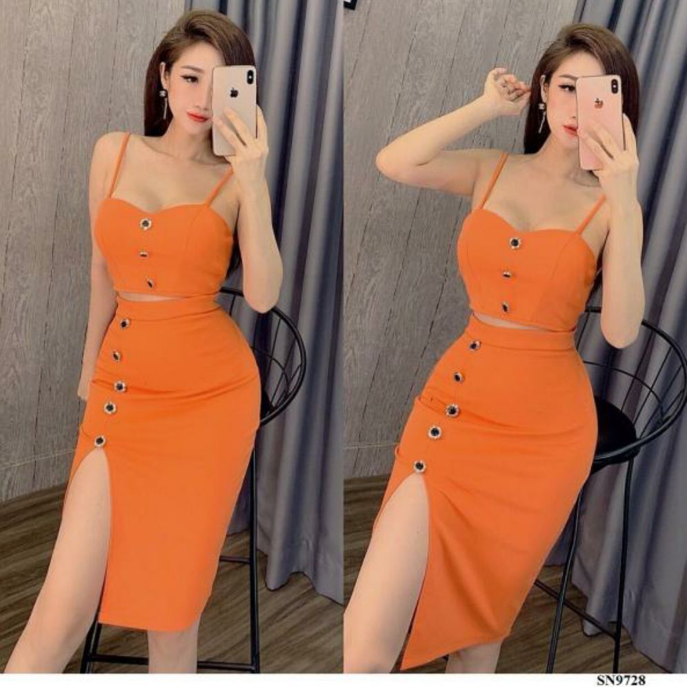 sét áo 2 dây xẻ tà đính nút sexy