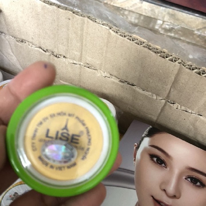 KEM dưỡng trắng da CÔ GÁI ẤN ĐỘ LISE