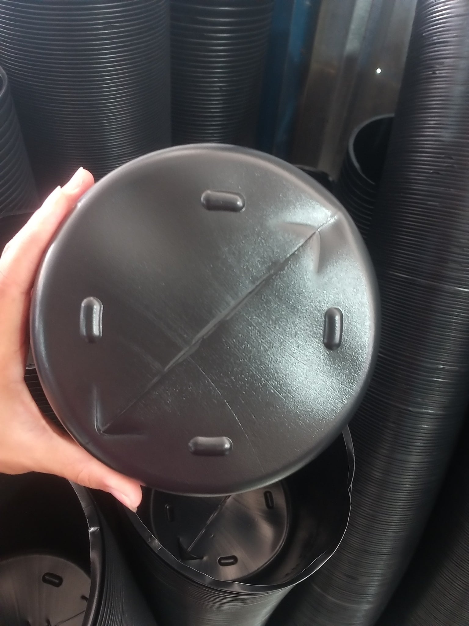 Chậu nhựa mềm đen thành đạt nhiều size ( bộ 10 chậu )